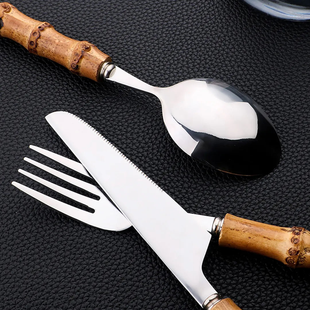 Jogo de Talheres Inox 24 Peças – Cabo Bambu Natural